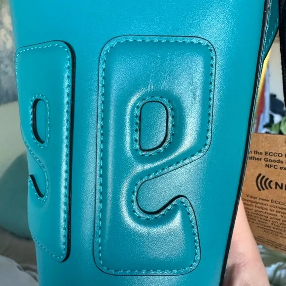 ECCO Teal Crossbody Bag - Picture 6 of 6